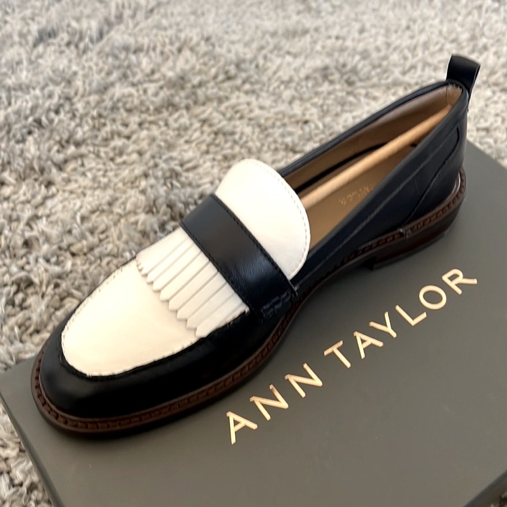 Ann Taylor loafers, Night Sky Blue and White, size 7